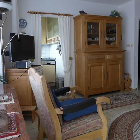 Tief 10 Meeresleuchten Mit Internet 704 Apartmán *