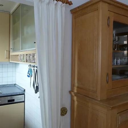 Tief 10 Meeresleuchten Mit Internet 704 Apartmán *
